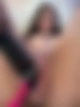 Arya_Black's Live Sex Cam Show