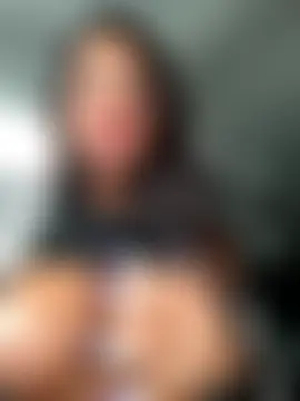 RuslanaXX's Live Sex Cam Show