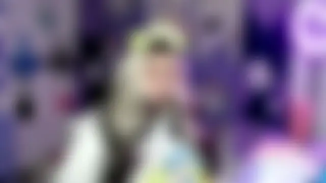 lussyevans24's Live Sex Cam Show