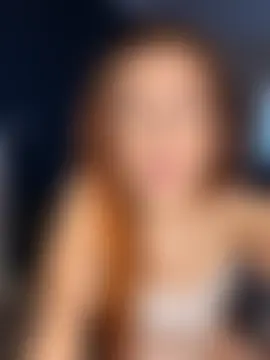 Cherry-L-28's Live Sex Cam Show