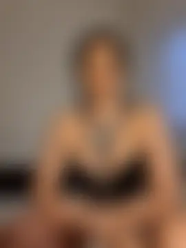 Pillango1212's Live Sex Cam Show