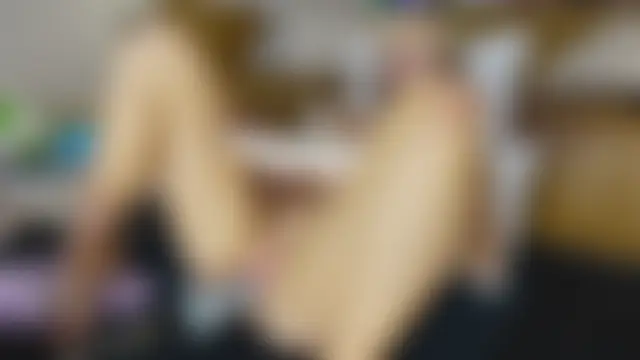 Taylorlove303's Live Sex Cam Show