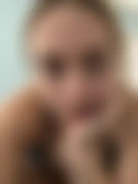 Maxinebabyyy's Live Sex Cam Show