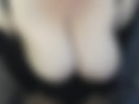 VikiMilfforYou's Live Sex Cam Show