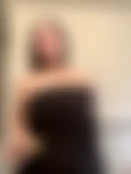 Starryluvvy23's Live Sex Cam Show