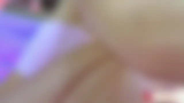 ChiaraLewis' Live Sex Cam Show