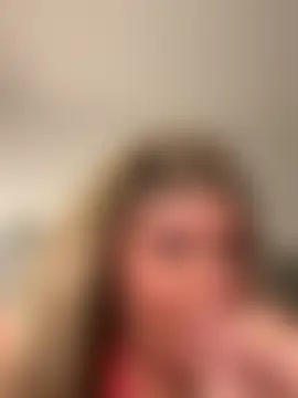 naughtychelseaxox's Live Sex Cam Show