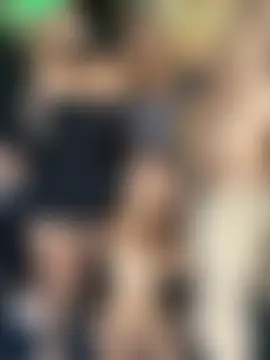 royalgirls_x's Live Sex Cam Show