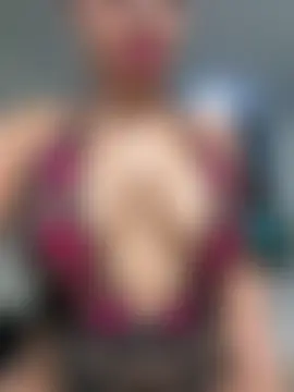 Latina-miss' Live Sex Cam Show