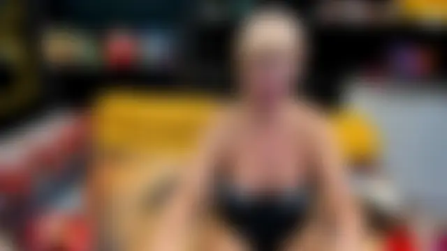 FlirtyMary's Live Sex Cam Show