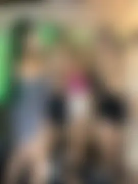 royalgirls_x's Webcam Show