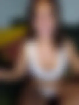 LovelyLucinda's Live Sex Cam Show