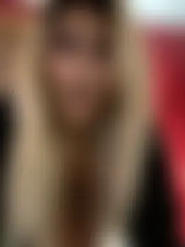 LittleMissEeve's Live Sex Cam Show