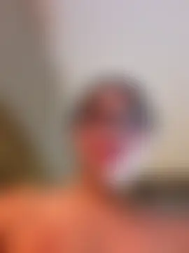 zui_lu's Live Sex Cam Show