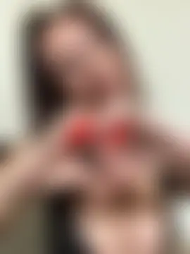 Almmaxxxx's Live Sex Cam Show