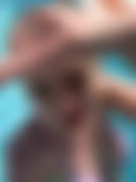 RonnieKiss' Live Sex Cam Show