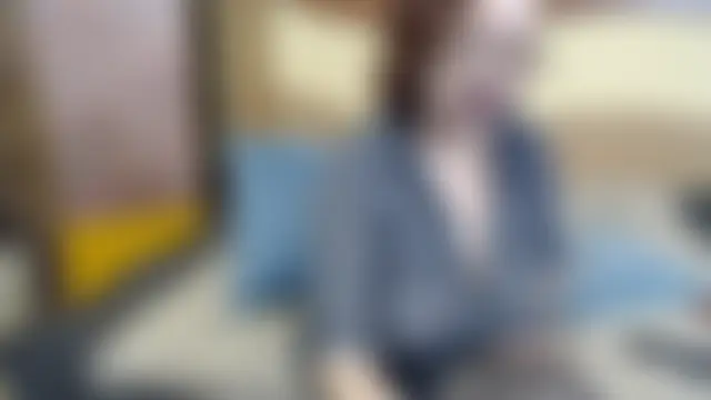 EvelyneFlirtyMilf Videochat live