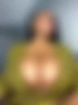 RoyalVibeXO's Webcam Show