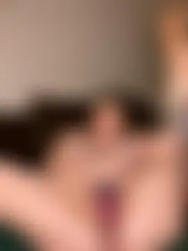 xxnaughtybynaturexx's Live Sex Cam Show