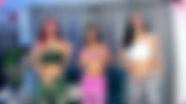 Evil_Giirls' Webcam Show