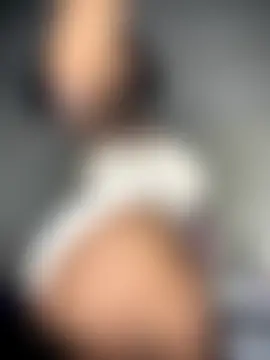 Bustygoddess32's Webcam Show