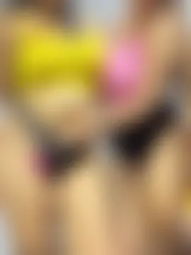 Shenaya-4U's Live Sex Cam Show