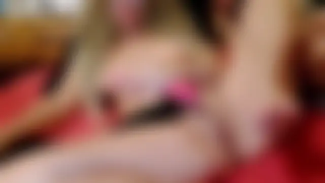 Kaaarinaa's Live Sex Cam Show