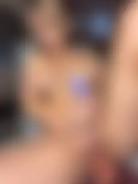 Hotnessi's Live Sex Cam Show