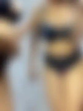 Shenaya-4U's Live Sex Cam Show