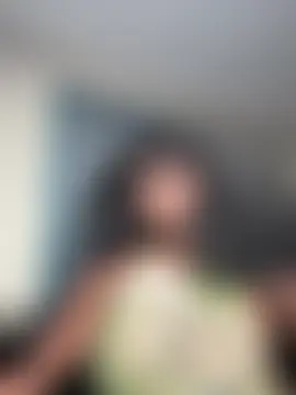 WomanNextdoor1's Live Sex Cam Show