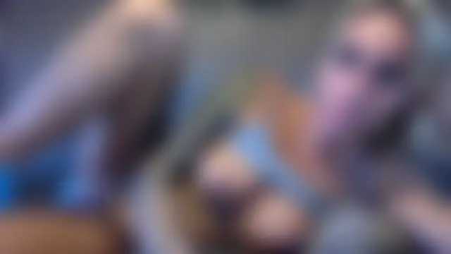 poppyinga1's Live Sex Cam Show