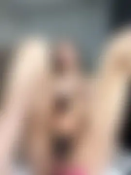 SweetieSinXXX's Live Sex Cam Show