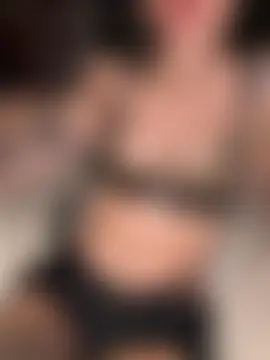 RubyLunaa's Live Sex Cam Show