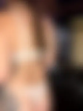 chellerayy's Webcam Show