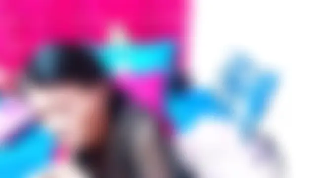 SLUTTYROXY's Live XXX Chat