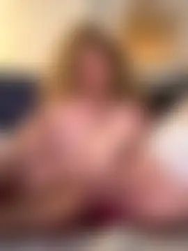 miamellycious' Webcam Show