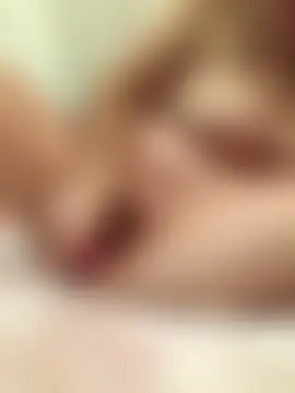 Faidraishere's Live Sex Cam Show