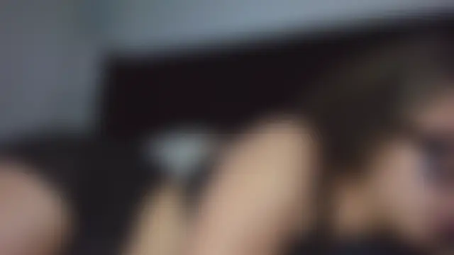 prettylildes' Webcam Show