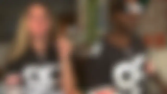 boomboomr00m's Webcam Show