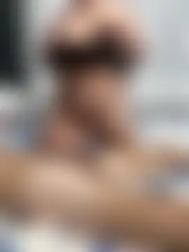 MikyVesela's Live Sex Cam Show