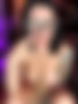 MissIvory95's Live Sex Cam Show