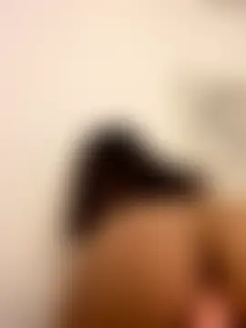 Nahomy_cute1's Webcam Show