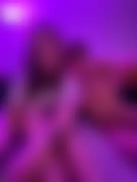 Cougarsandmilflove's Webcam Show