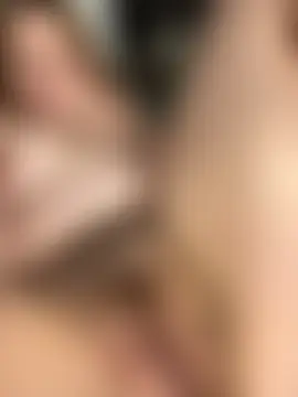 Demure_Whore's Live Sex Cam Show