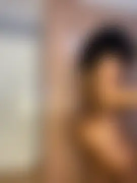 AddictiveMassiveBooty's Webcam Show