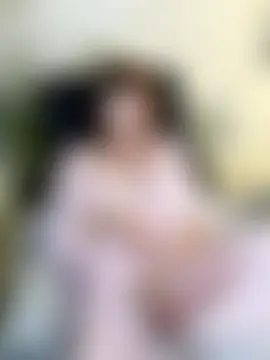 Edelweiss8888's Live Sex Cam Show