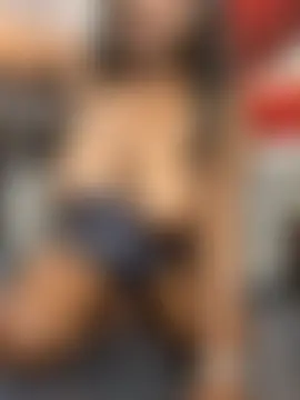 Beatriceblacc's Live Sex Cam Show