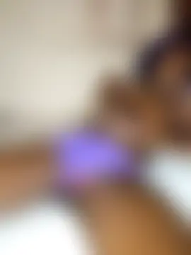 oliviaprettypussy's Webcam Show