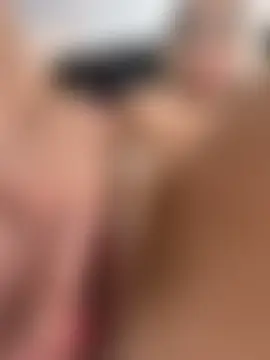 MystiqueXXX's Webcam Show