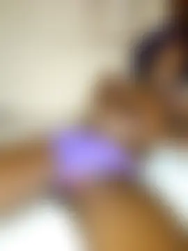 oliviaprettypussy's Webcam Show